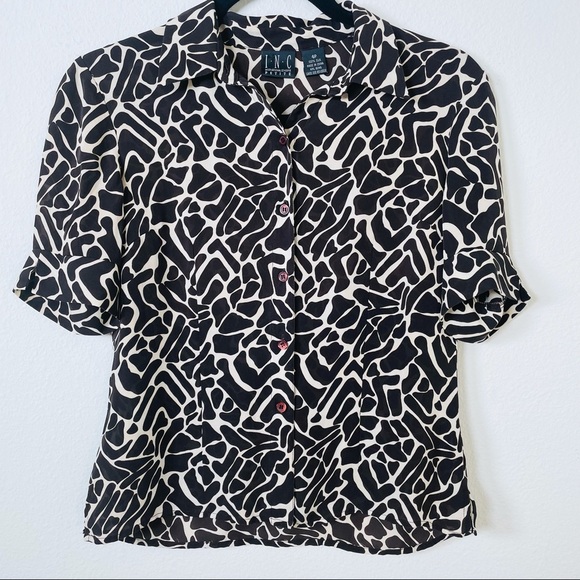 INC International Concepts Silk Animal Print Button Blouse Sz 4 Petite - Picture 1 of 13